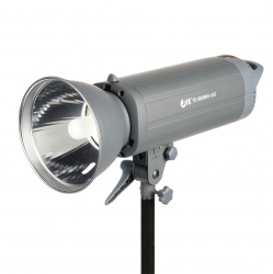 Вспышка Falcon Eyes TE-900BW v3.0 студийная Вспышка Falcon Eyes TE-900BW v3.0 студийная
