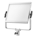 Осветитель светодиодный Godox LITEMONS LP600Bi фото На фото изображено Осветитель светодиодный Godox LITEMONS LP600Bi